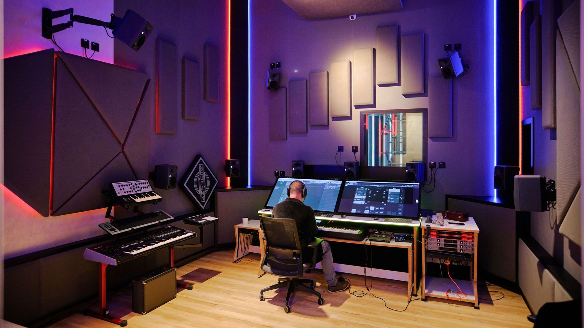 BarCoe Studios - як із сьогоднішніх мрій створити собі щасливе завтра