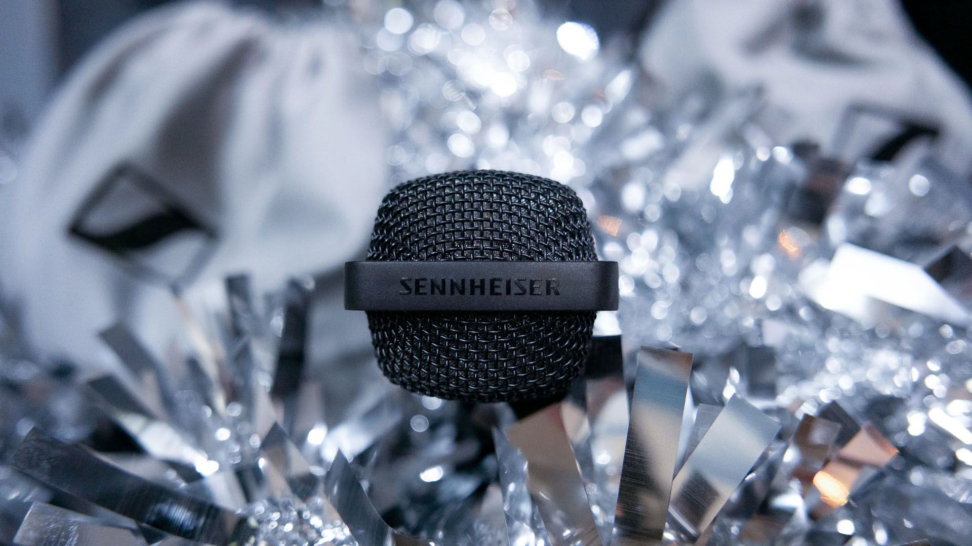 Подаруйте справжню радість Музики разом з Sennheiser!