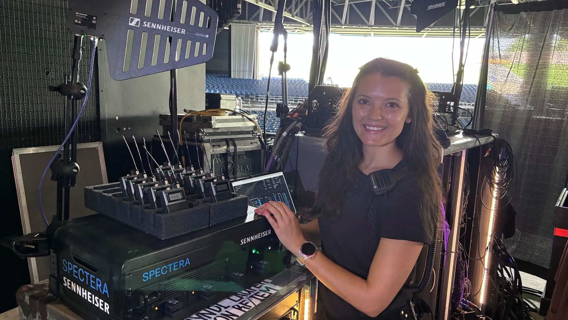 Sennheiser Spectera у прошальному концертному турі Сінді Лопер "Girls Just Want to Have Fun"